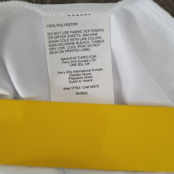 PGA Tour Women’s Medium Golf 2 Button Sleeveless Fragmented Stretch Shirt Top - Picture 8 of 8